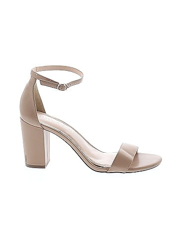 Kelly & Katie Heels (view 1)