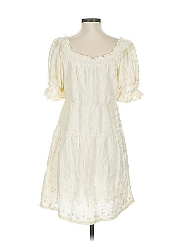 Old Navy Casual Dress (view 2)