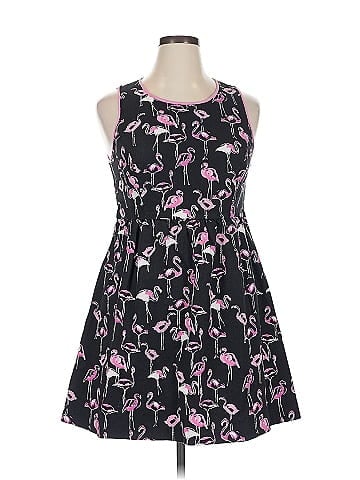 Crown & Ivy Casual Dress (view 1)