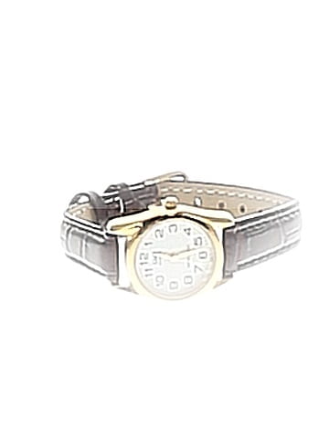 Q&Q Watch (view 1)