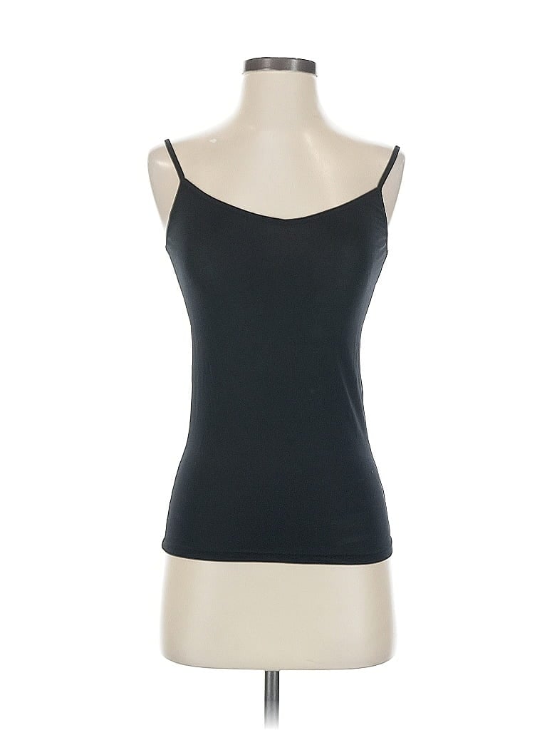 Pre-owned Uniqlo Sleeveless T-shirt In Black