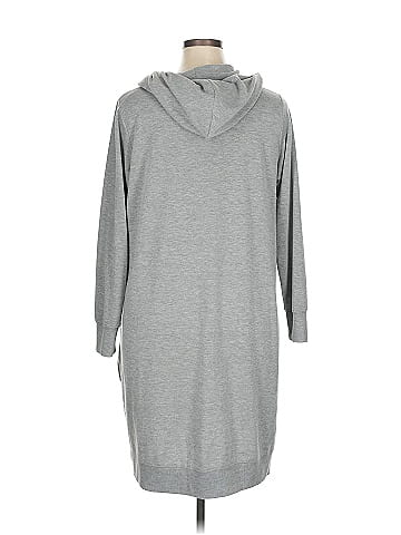 Xersion Poncho (view 2)
