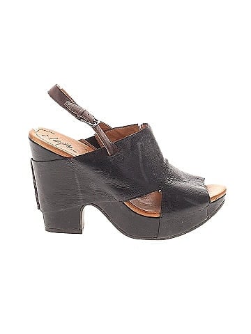 Naya Heels (view 1)