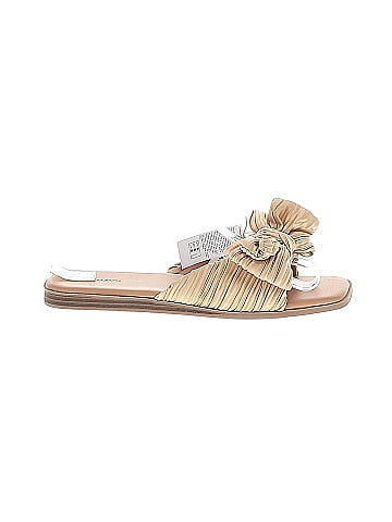 Active by Old Navy Sandals (view 1)