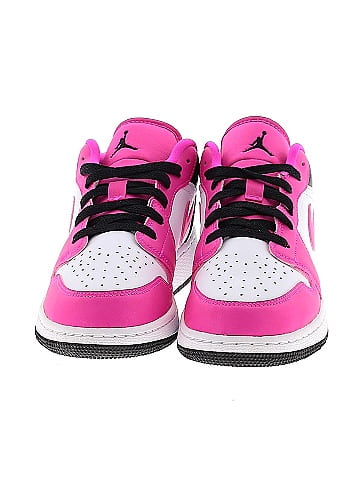 Air Jordan Sneakers (view 2)