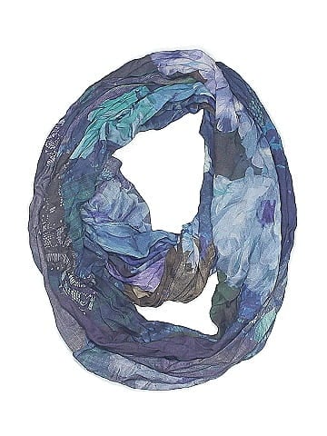 Susannagh Grogan Scarf (view 1)