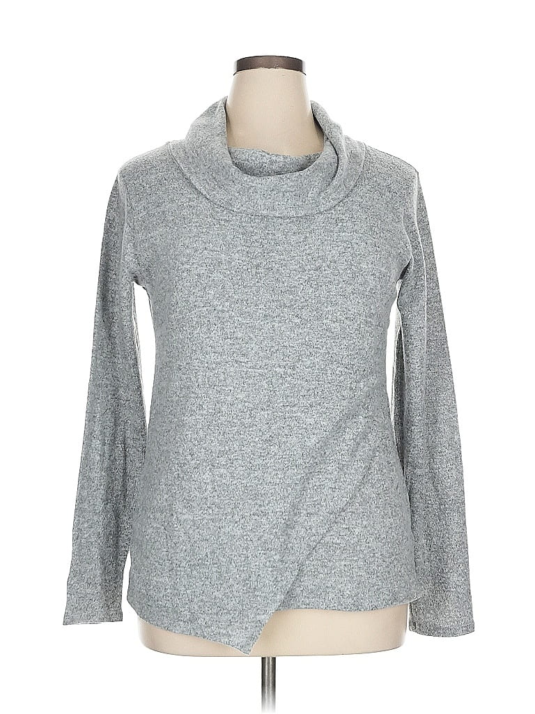 Click to view more detailed imagery on our partner's website Pre-owned Loveappella Turtleneck Sweater In Gray