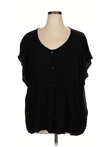 Sonoma Goods for Life Short Sleeve Blouse (view 1)