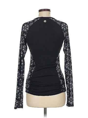 TYR Long Sleeve T-Shirt (view 2)