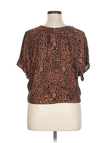 Ultra Flirt Short Sleeve Blouse (view 2)