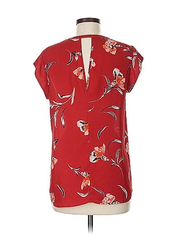 Daniel Rainn Sleeveless T-Shirt (view 2)