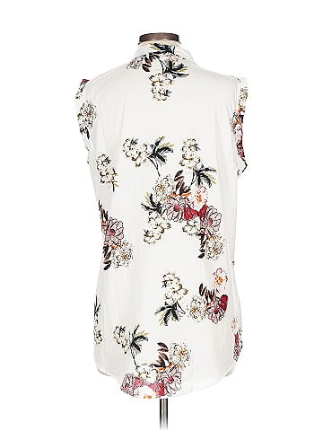 Amaryllis Sleeveless Button-Down Shirt (view 2)