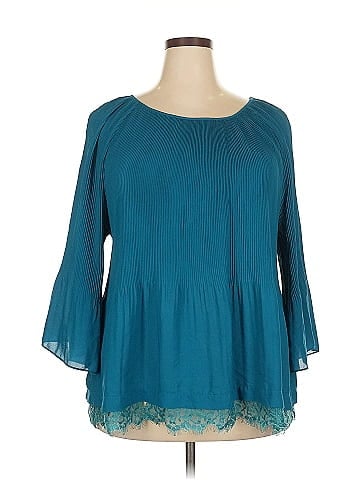 Roz & Ali 3/4 Sleeve Blouse (view 1)