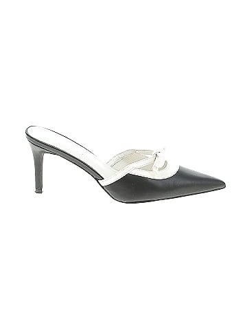 Cape Robbin Heels (view 1)