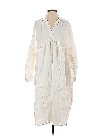 Urban Outfitters Casual Dress (view 1)
