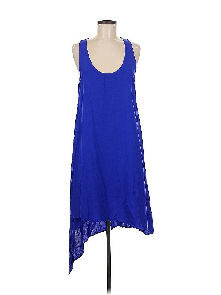 Click to view more detailed imagery on our partner's website Pre-owned Splendid Casual Dress In Blue