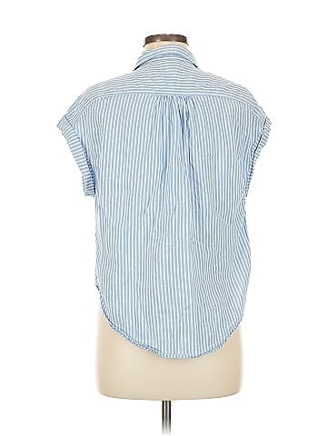 Japna Sleeveless Button-Down Shirt (view 2)