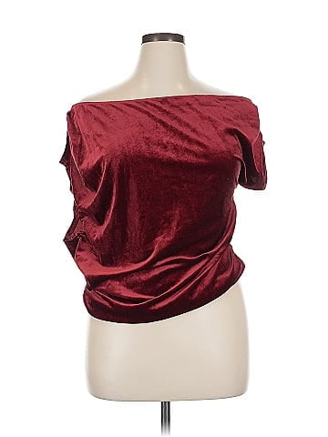 PrettyLittleThing Short Sleeve Top (view 1)