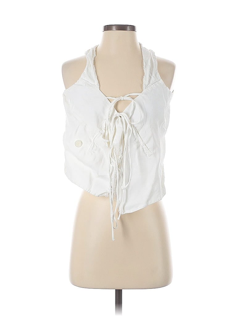 Click to view more detailed imagery on our partner's website Pre-owned Zara Vest In White