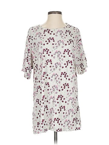 UT for Uniqlo 3/4 Sleeve T-Shirt (view 1)