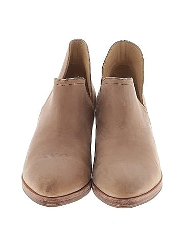 Nisolo Ankle Boots (view 2)