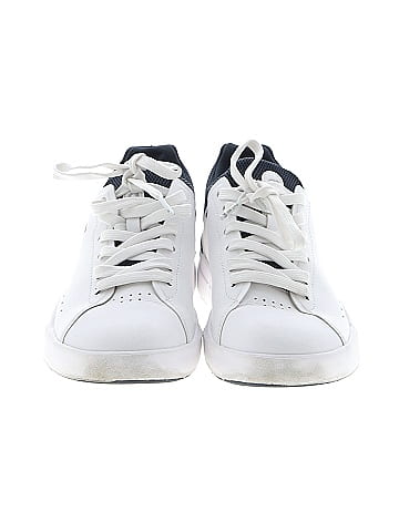 On Cloud Sneakers (view 2)