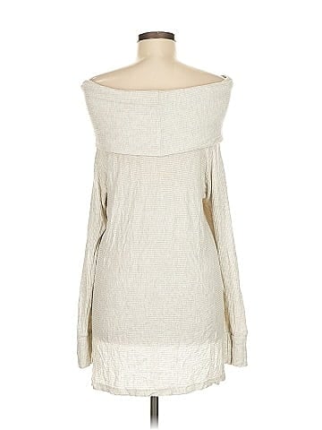 Elan Poncho (view 2)