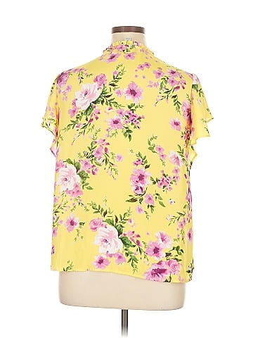 Counterparts Short Sleeve Blouse (view 2)
