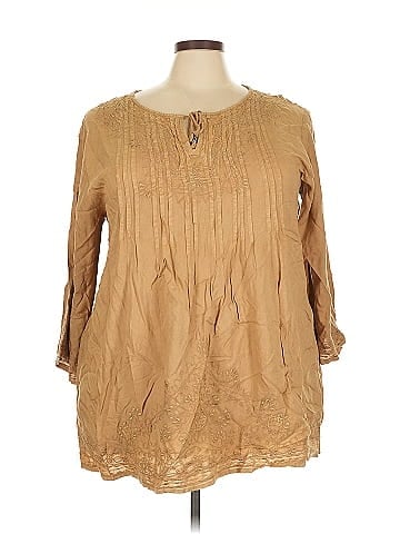 Solitaire 3/4 Sleeve Blouse (view 1)