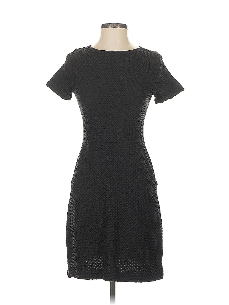 Click to view more detailed imagery on our partner's website Pre-owned French Connection Casual Dress In Black