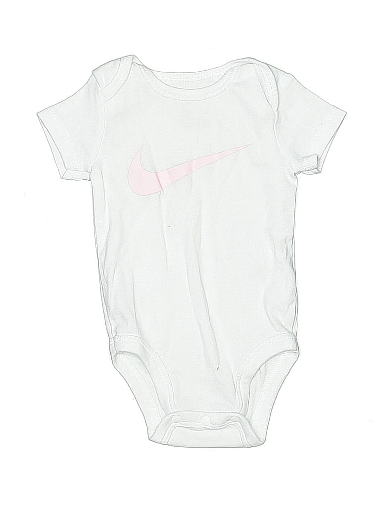 Click to view more detailed imagery on our partner's website Pre-owned Nike Babies' Short Sleeve Onesie In White