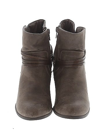 Madden Girl Ankle Boots (view 2)
