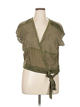 Tiny Sleeveless Blouse