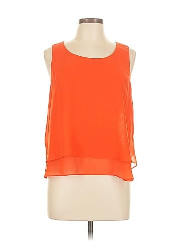 Bisou Bisou Sleeveless Blouse (view 1)