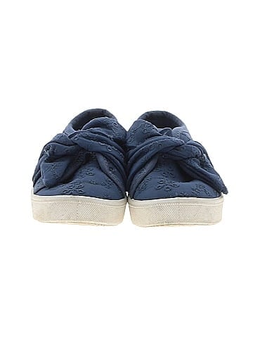 OshKosh B'gosh Sneakers (view 2)