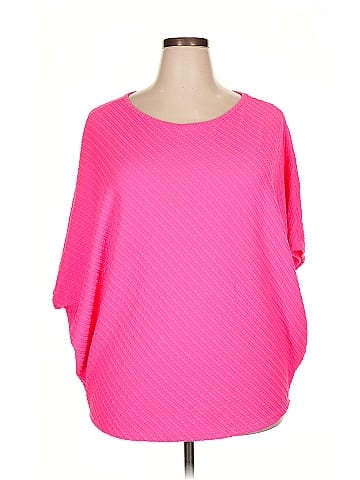 Blumin Poncho (view 1)