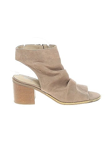White Mountain Heels (view 1)