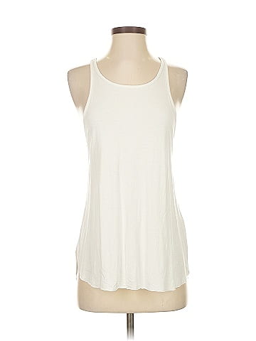 Feel The Piece Sleeveless Top (view 1)