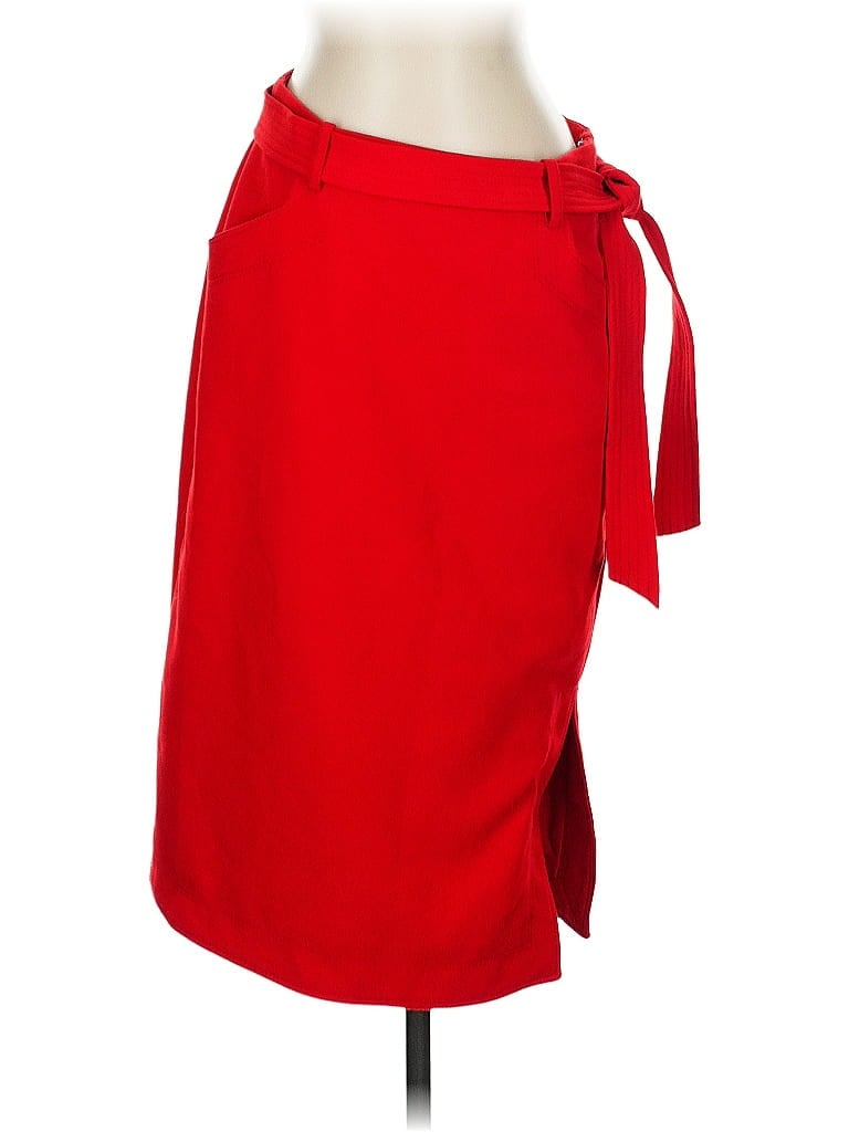 Click to view more detailed imagery on our partner's website Pre-owned Banana Republic Casual Skirt In Red