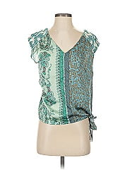 Tiny Sleeveless Blouse