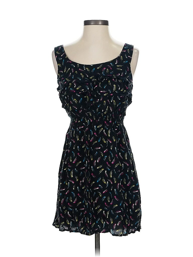 Pre-owned Xhilaration Casual Dress In Black