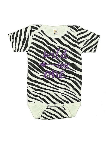 Louis Louise Short Sleeve Onesie (view 1)