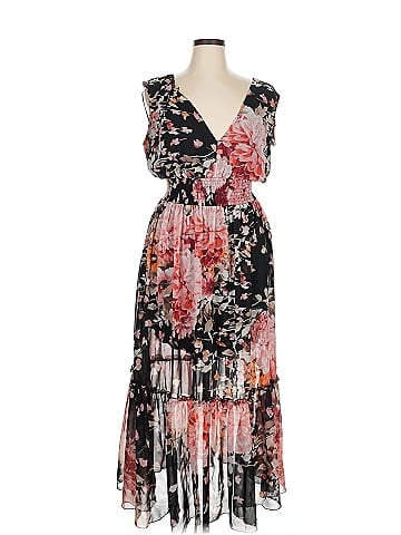 Zenana Sleeveless T-Shirt (view 1)