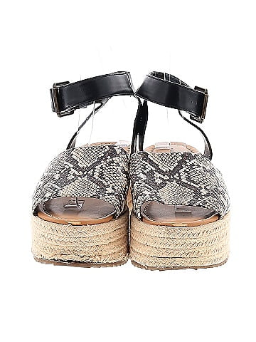 American Eagle Outfitters Sandals (view 2)