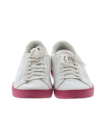 KIZIK Sneakers (view 2)