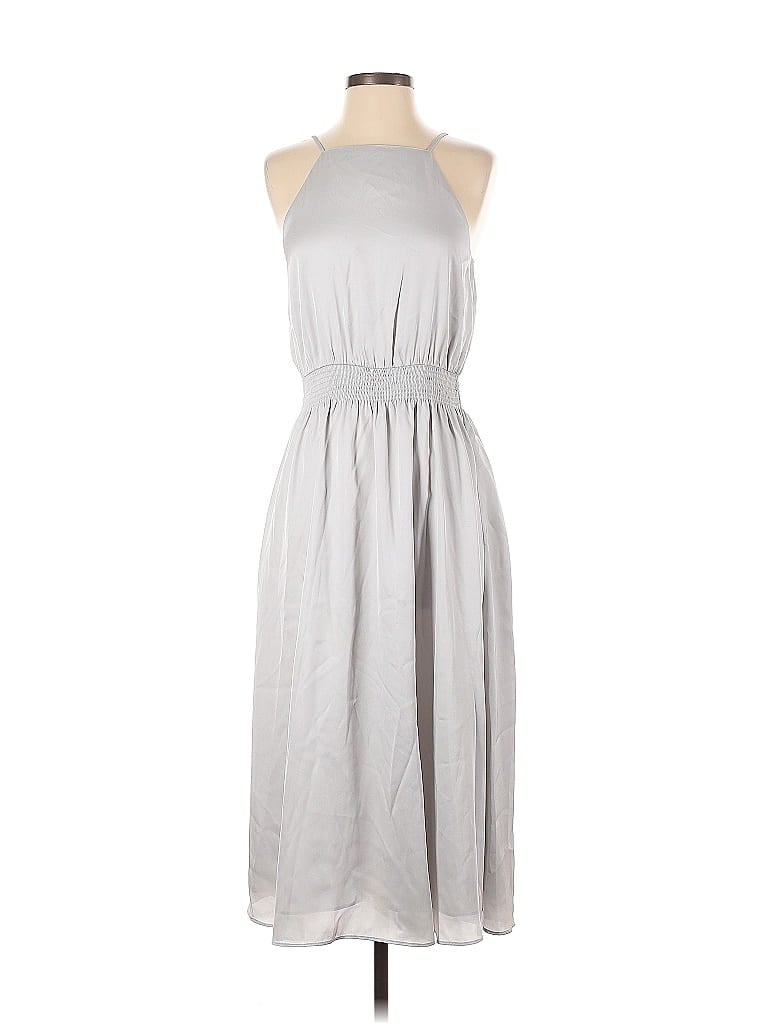 Click to view more detailed imagery on our partner's website Pre-owned Ann Taylor Casual Dress In Gray