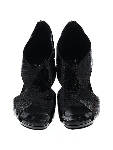 Thesis Heels (view 2)