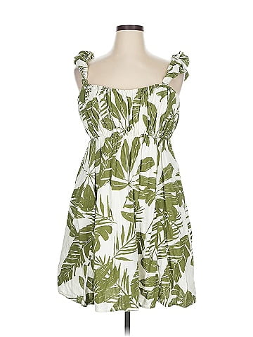 Abercrombie & Fitch Casual Dress (view 1)