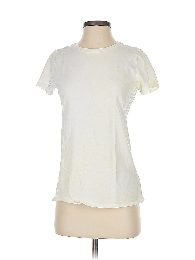 Click to view more detailed imagery on our partner's website Pre-owned Gap Short Sleeve T-shirt In White