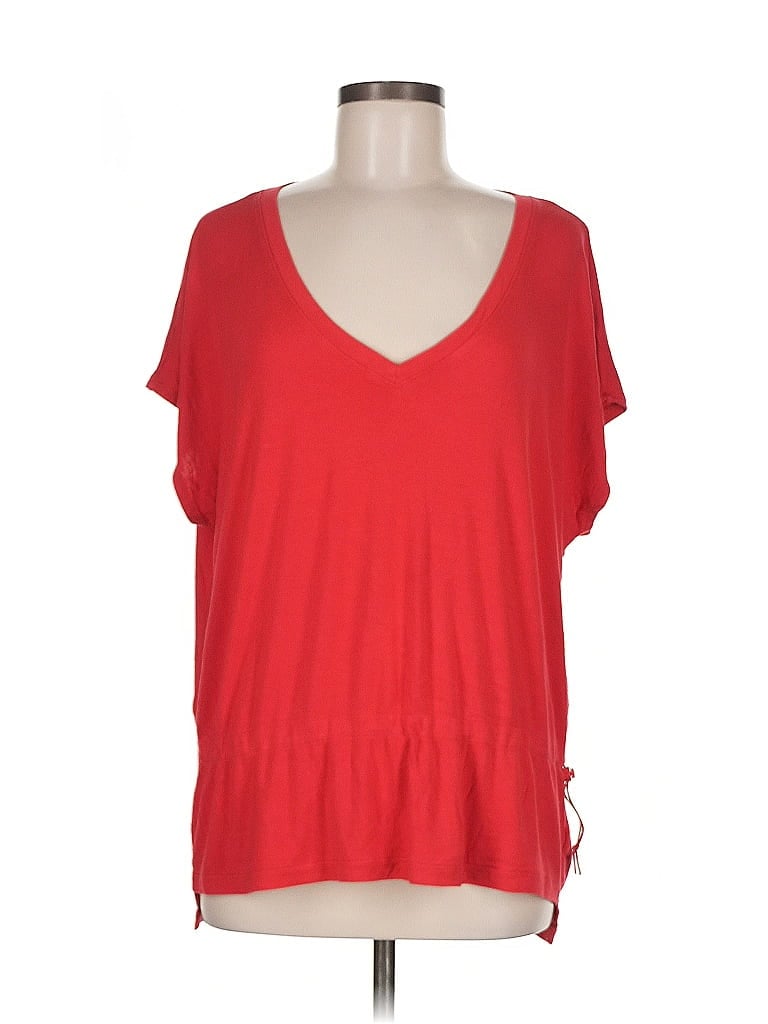 Pre-owned Cabi Short Sleeve T-shirt In Red
